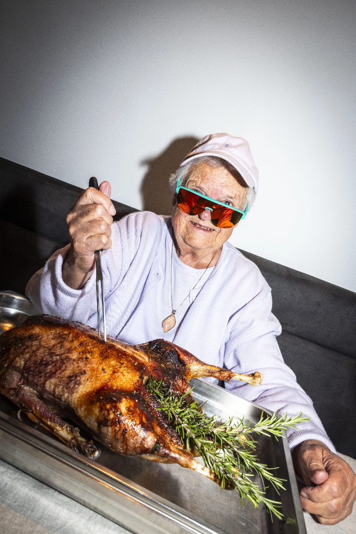 bergdiele assessin granny